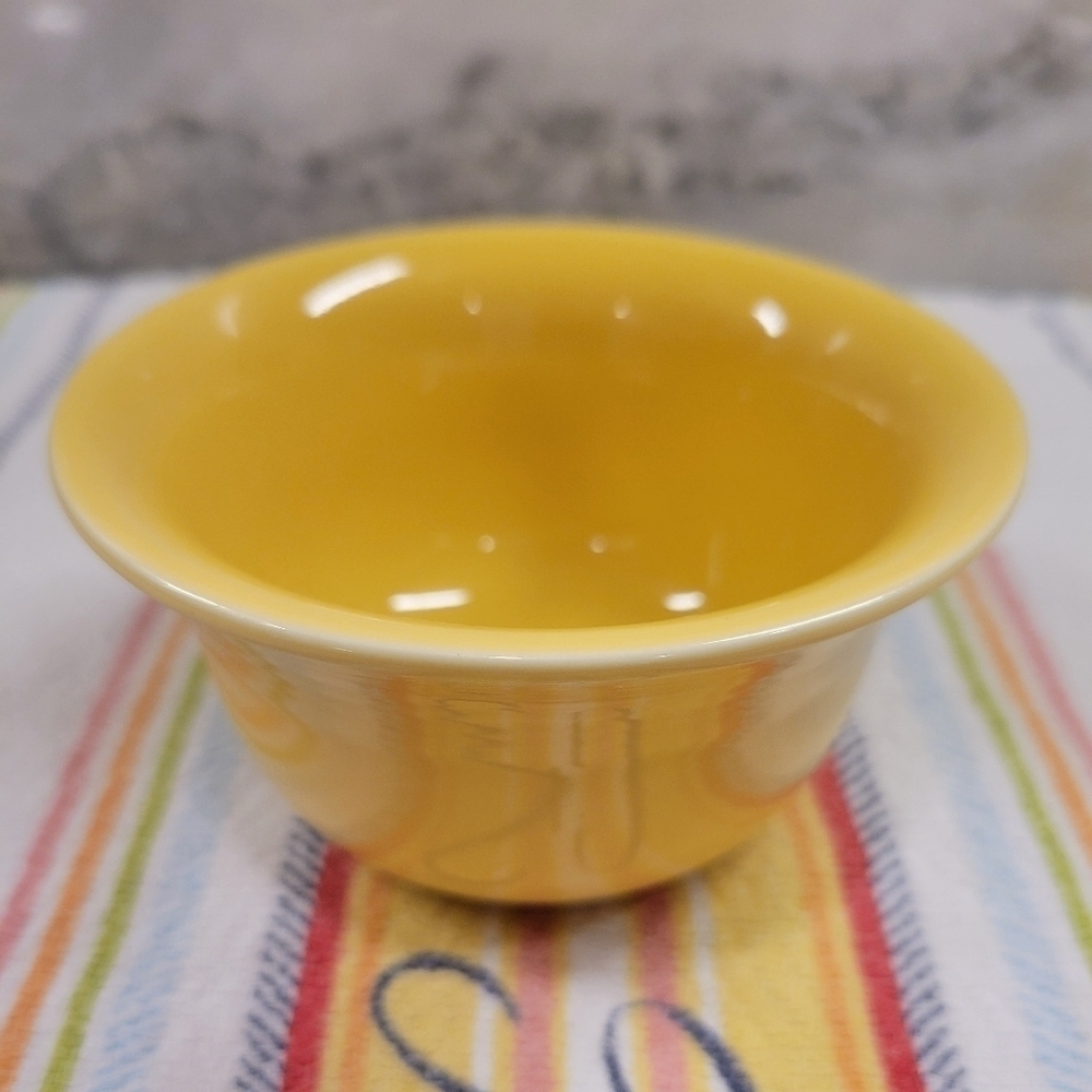 Fiesta 7 OZ Bouillon Bowl Sunflower. FLAWED